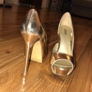 Metallic Open Toed Platform Stilettos
